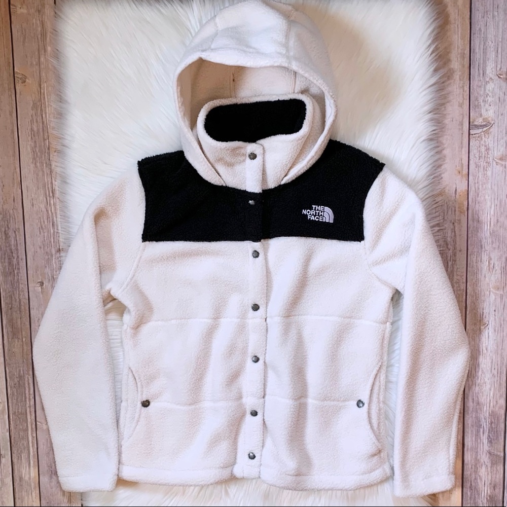 The North Face Gemma Fleece Hoodie Jacket - Picture 2 of 8